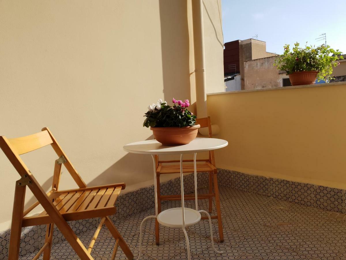 Ferienwohnung Rifinito Bilocale In Centro, Casa Verdi, 2° Piano Bagheria Exterior foto